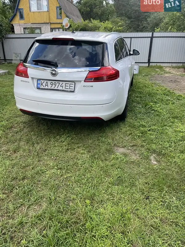 Opel Insignia 2011