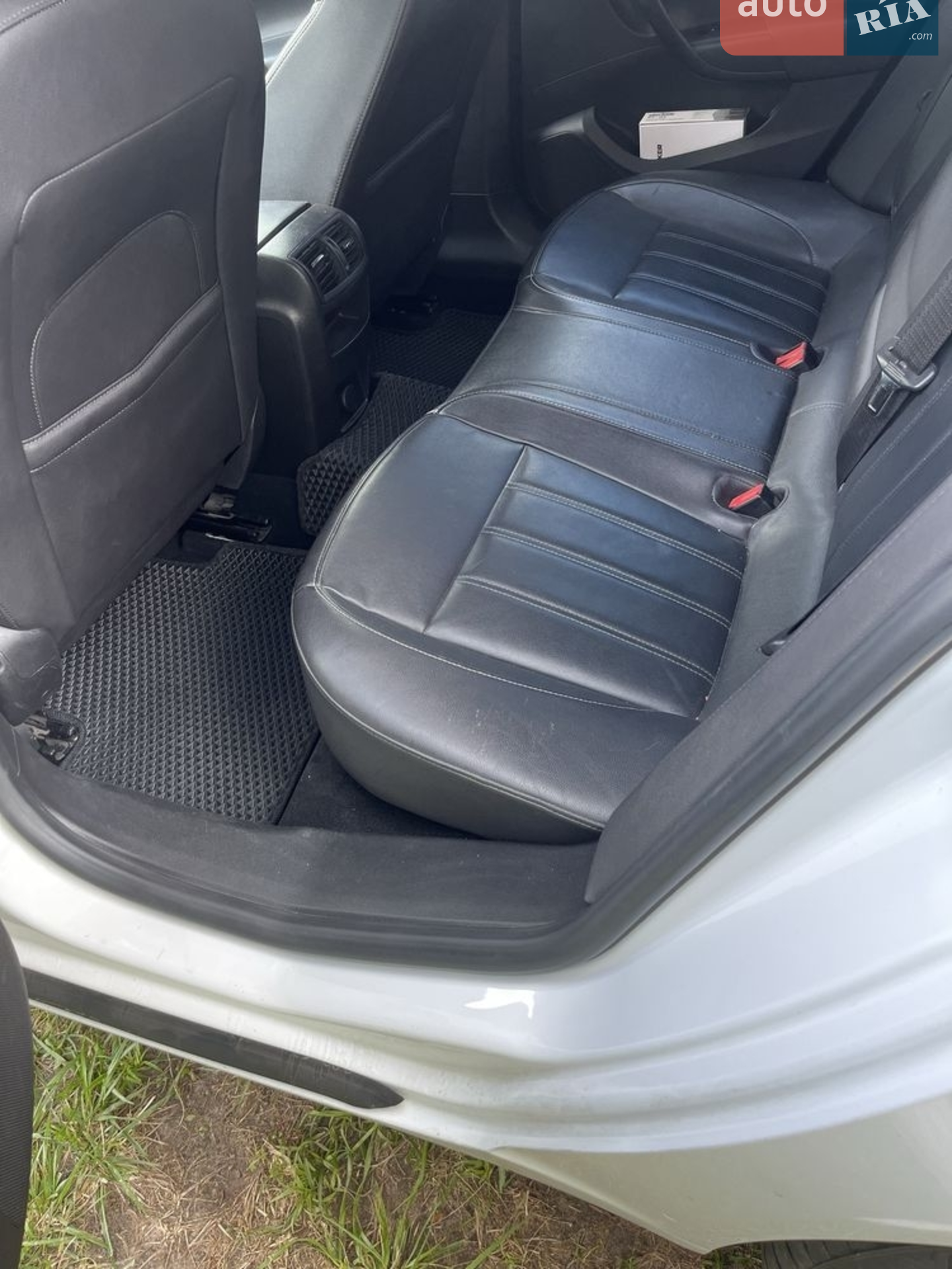 2011 Opel Insignia - мініатюра 5