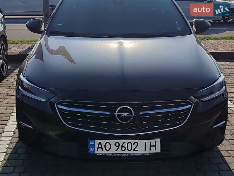 Opel Insignia 2022