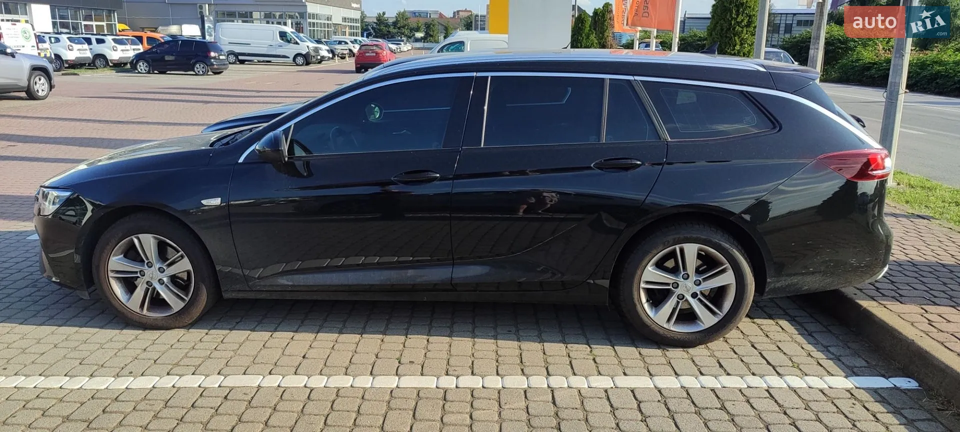 2022 Opel Insignia - мініатюра 3