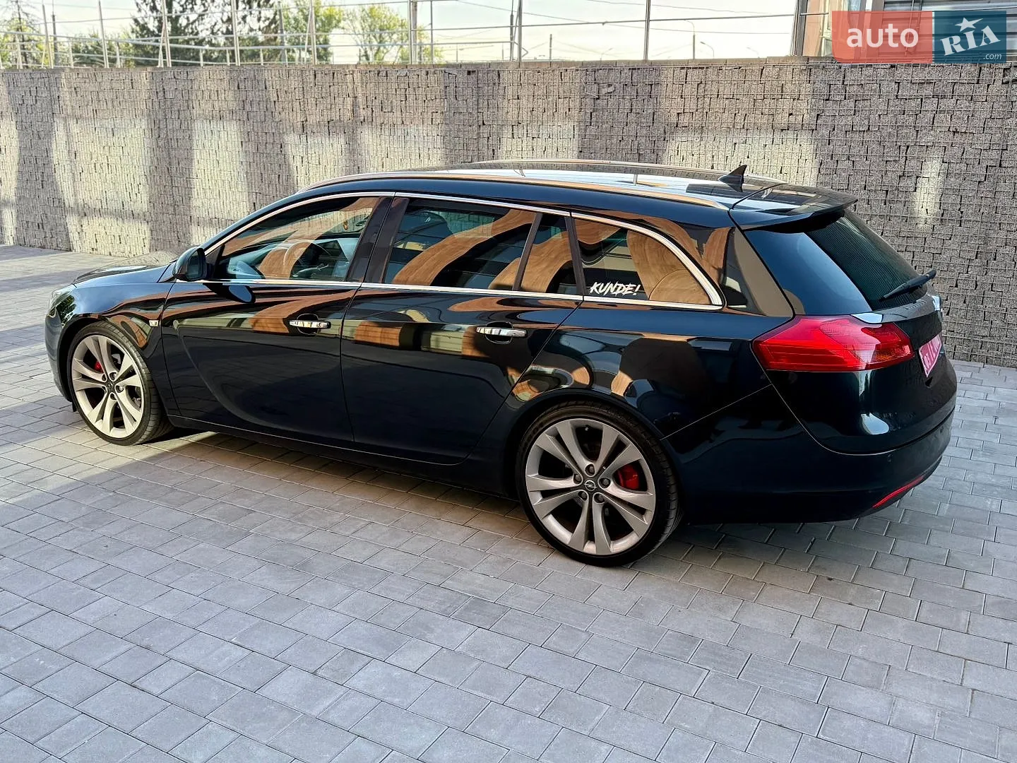 2010 Opel Insignia - мініатюра 5