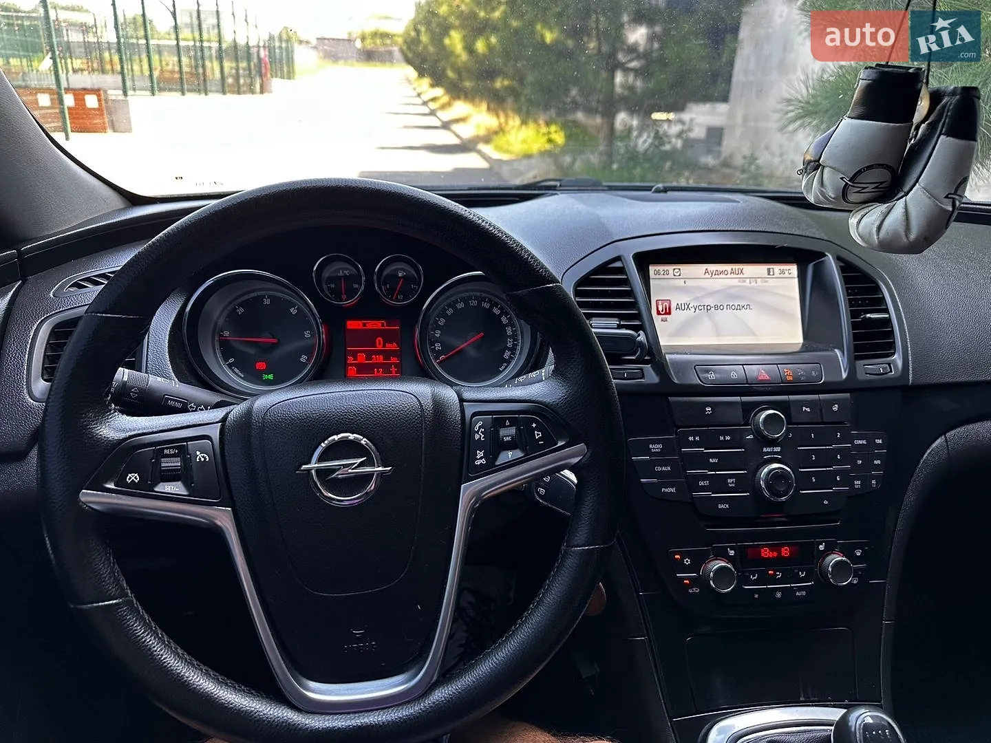 2012 Opel Insignia - мініатюра 8