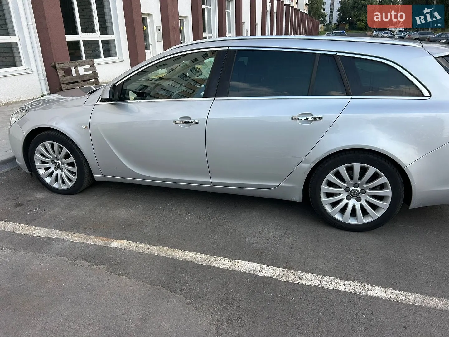 2010 Opel Insignia - мініатюра 3