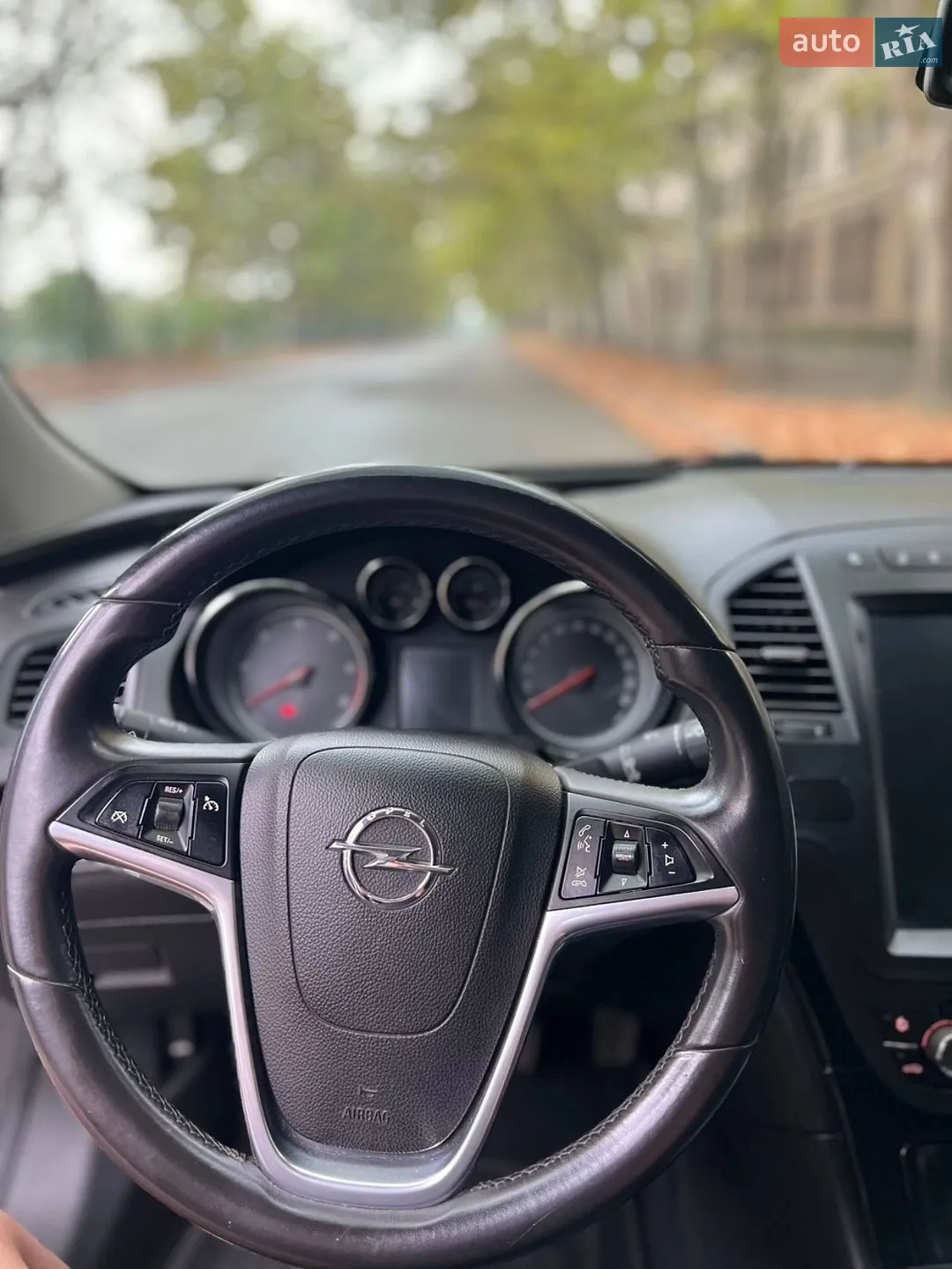 2010 Opel Insignia - мініатюра 15