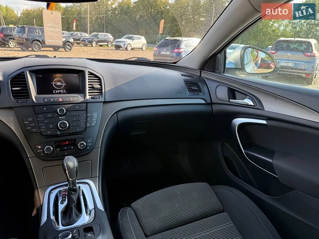 2010 Opel Insignia - мініатюра 16