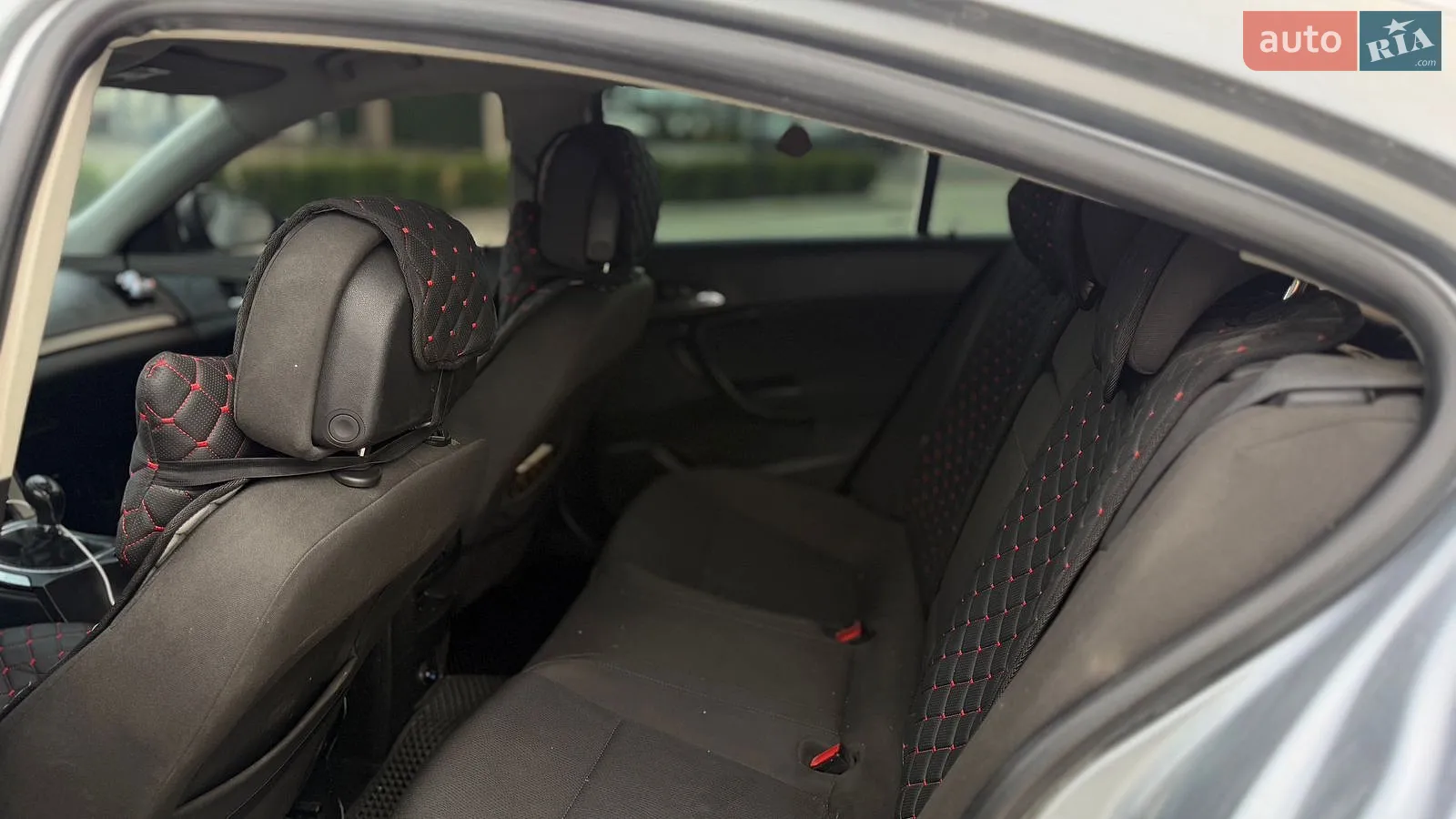 2010 Opel Insignia - мініатюра 8