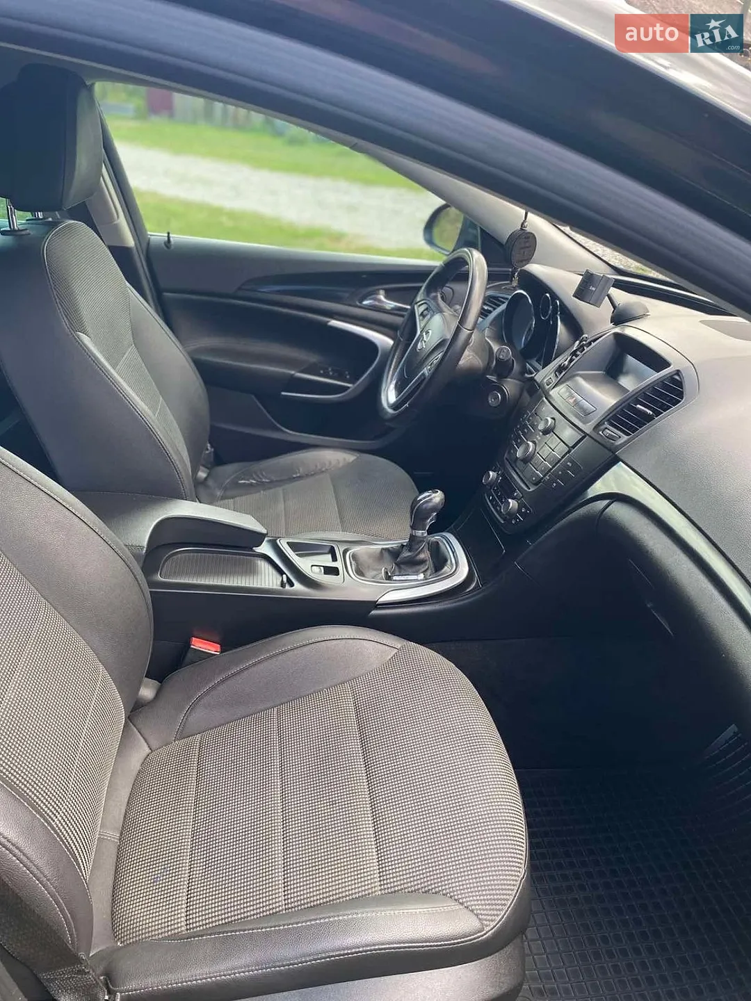 2010 Opel Insignia - мініатюра 19