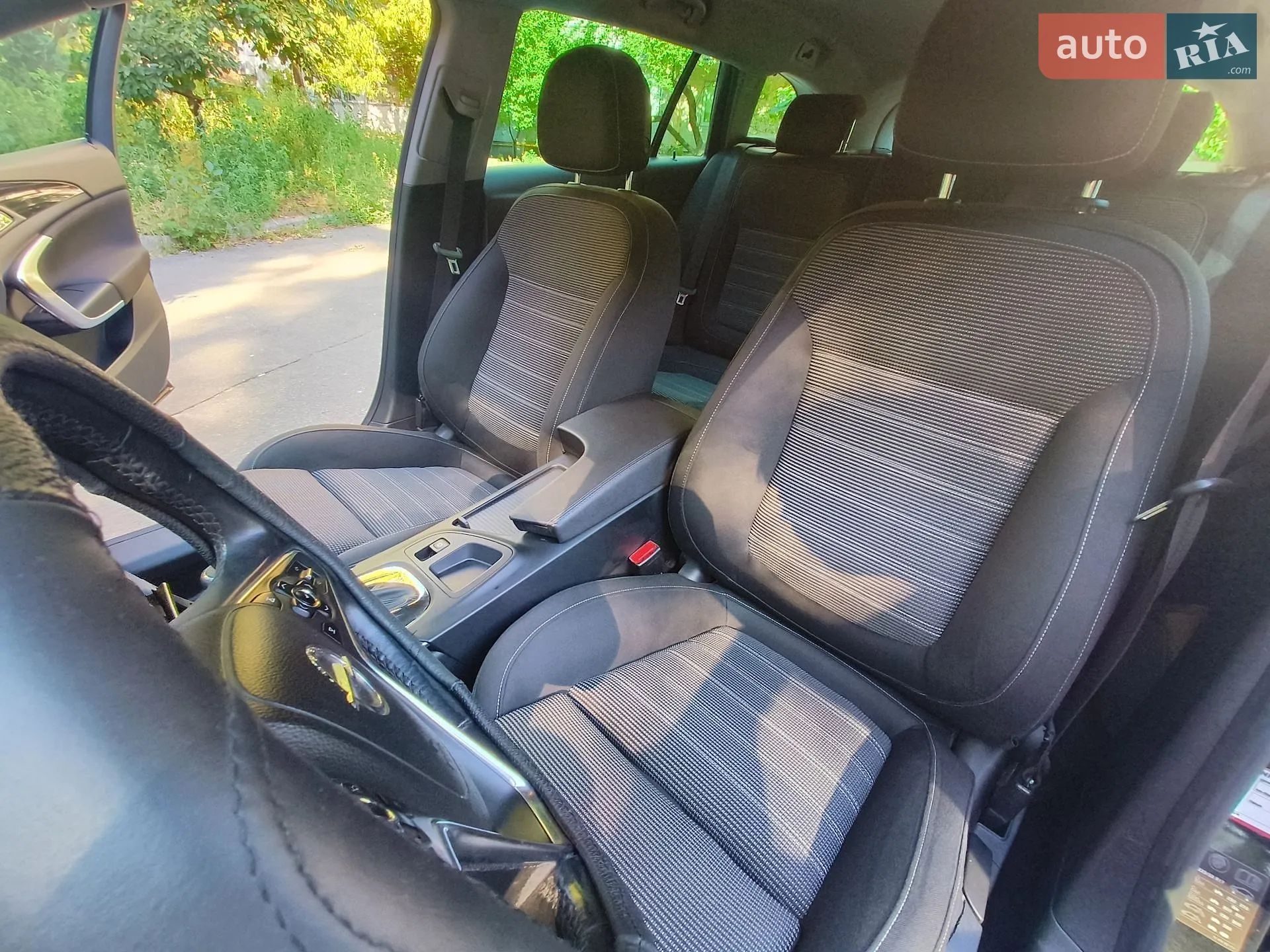 2017 Opel Insignia - мініатюра 12