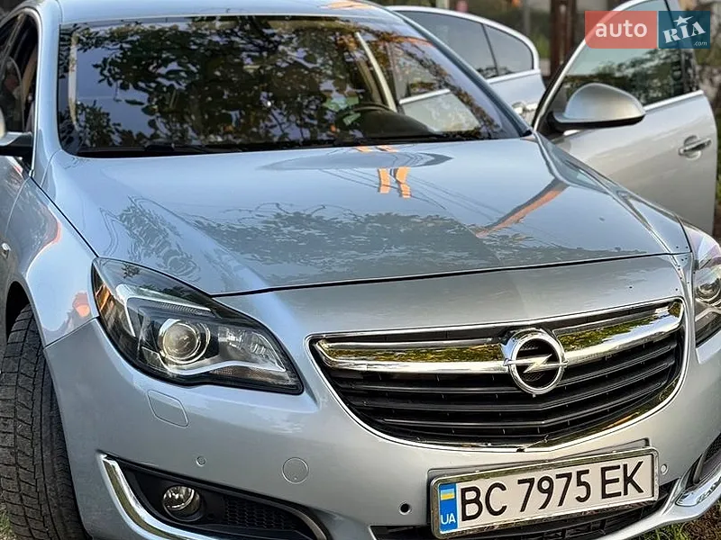 Opel Insignia 2015
