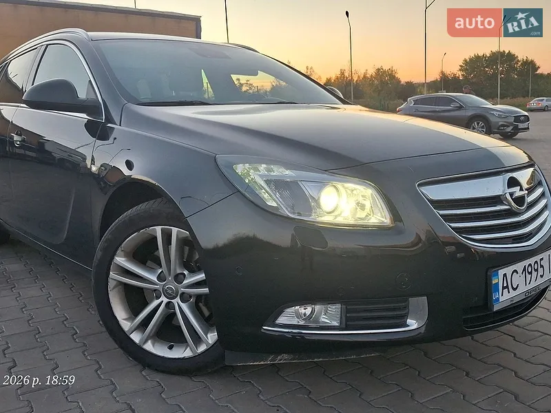 Opel Insignia 2012