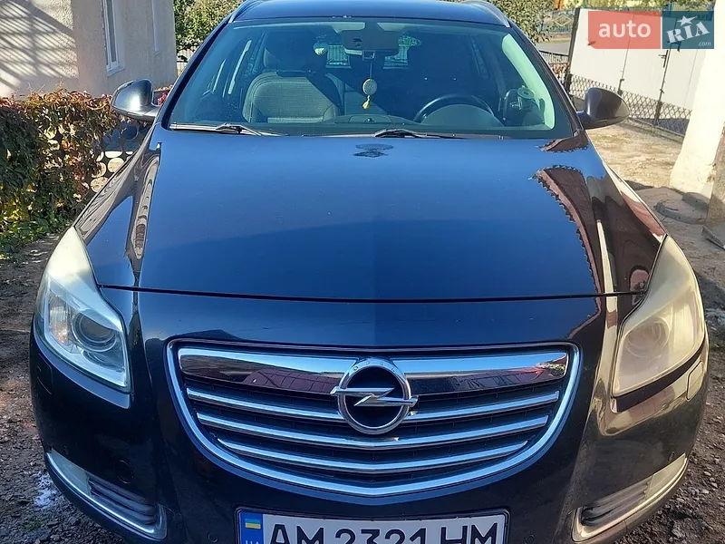 Opel Insignia 2011