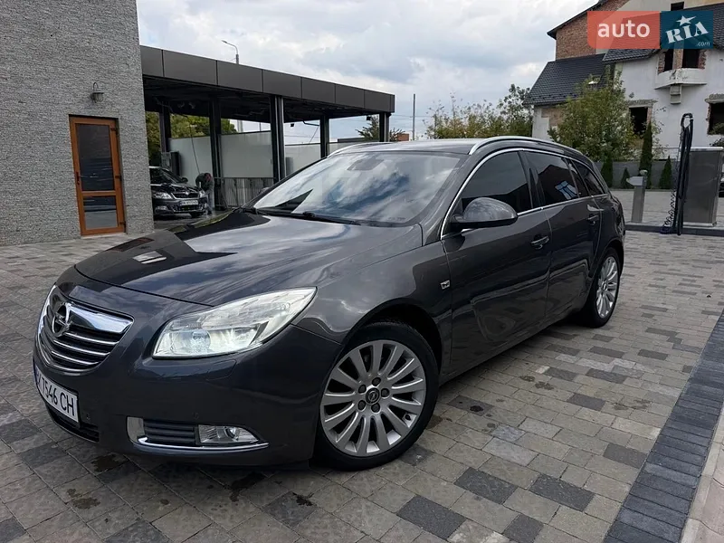 Opel Insignia 2010