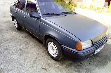 Седан Opel Kadett 1987 в Броварах