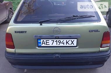 Хетчбек Opel Kadett 1986 в 