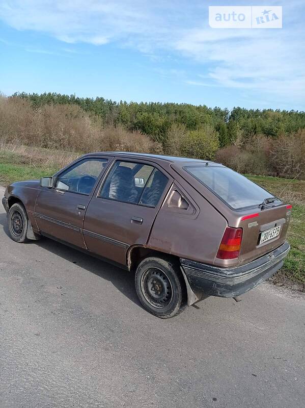 Хетчбек Opel Kadett 1985 в Рівному