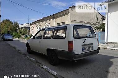 Универсал Opel Kadett 1985 в Стрые