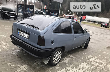 Хэтчбек Opel Kadett 1989 в Сколе