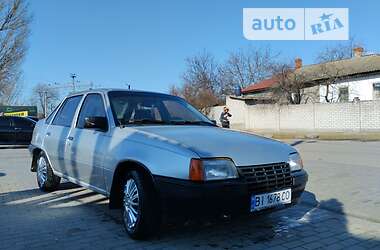 Седан Opel Kadett 1987 в Кременчуці