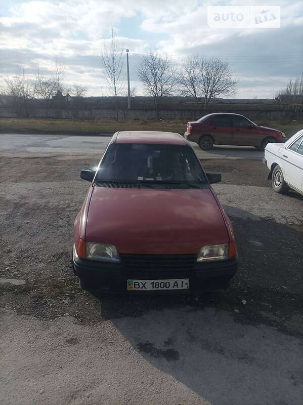 Седан Opel Kadett 1987 в Каменец-Подольском