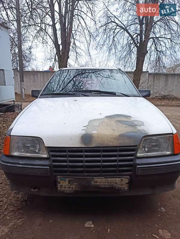Универсал Opel Kadett 1986 в Борисполе