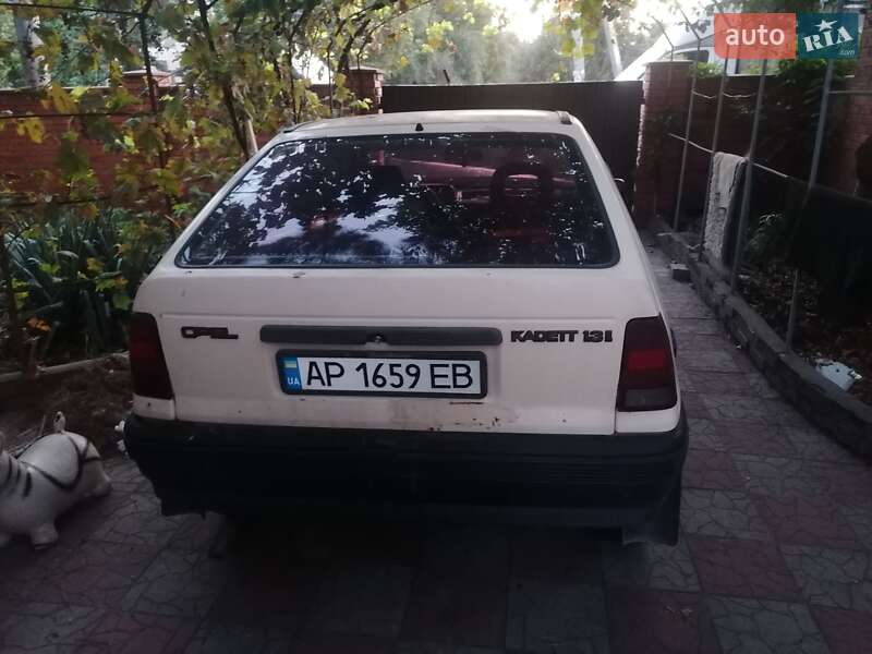 Хэтчбек Opel Kadett 1989 в Запорожье