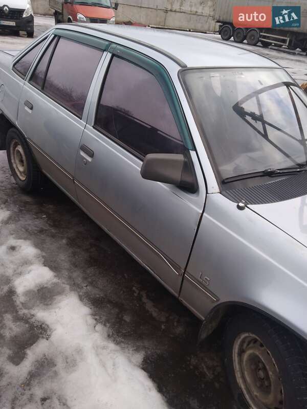 Седан Opel Kadett 1987 в Сумах фото 2 Седан Opel Kadett 1987 в Сумах