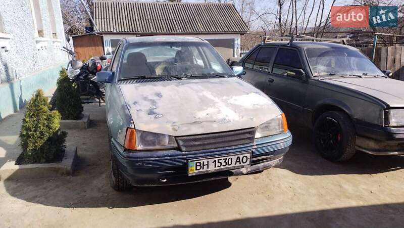 Opel Kadett 1986