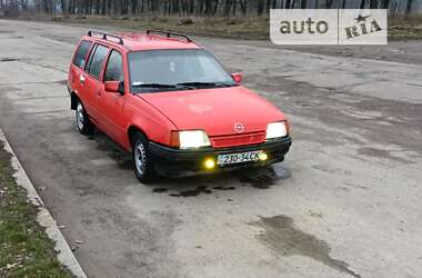 Универсал Opel Kadett 1986 в Смеле
