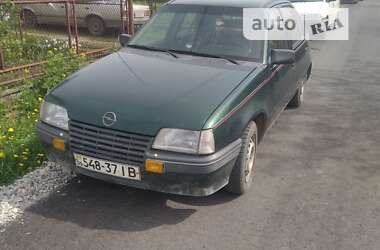 Хэтчбек Opel Kadett 1986 в Коломые