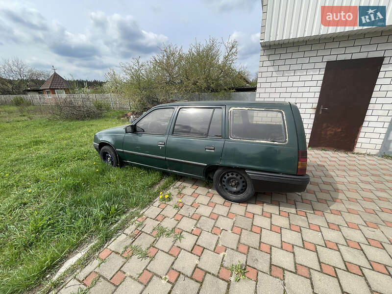 Універсал Opel Kadett 1986 в Броварах