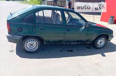 Хетчбек Opel Kadett 1986 в Снятині