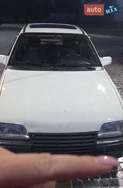 Седан Opel Kadett 1987 в 
