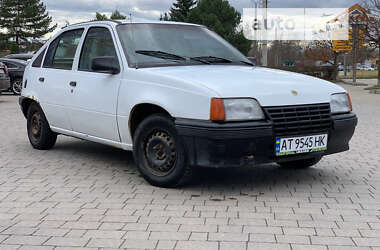 Хетчбек Opel Kadett 1988 в Івано-Франківську
