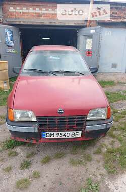 Седан Opel Kadett 1987 в Сумах