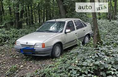 Седан Opel Kadett 1989 в Житомирі