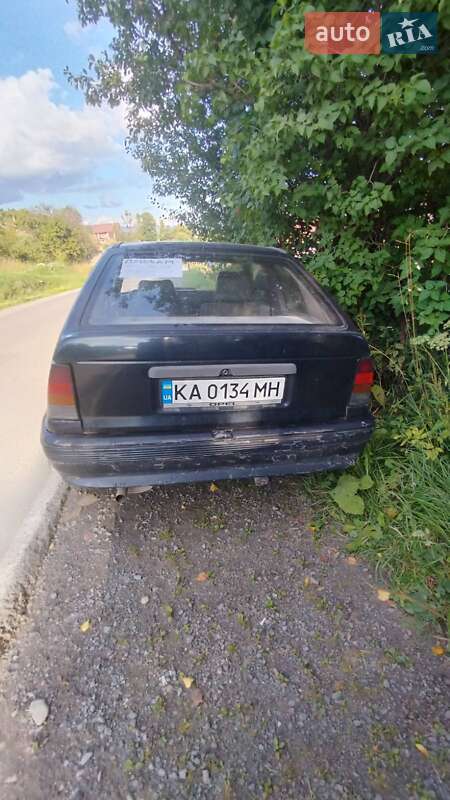 Хэтчбек Opel Kadett 1988 в Ужгороде фото 4 Хэтчбек Opel Kadett 1988 в Ужгороде