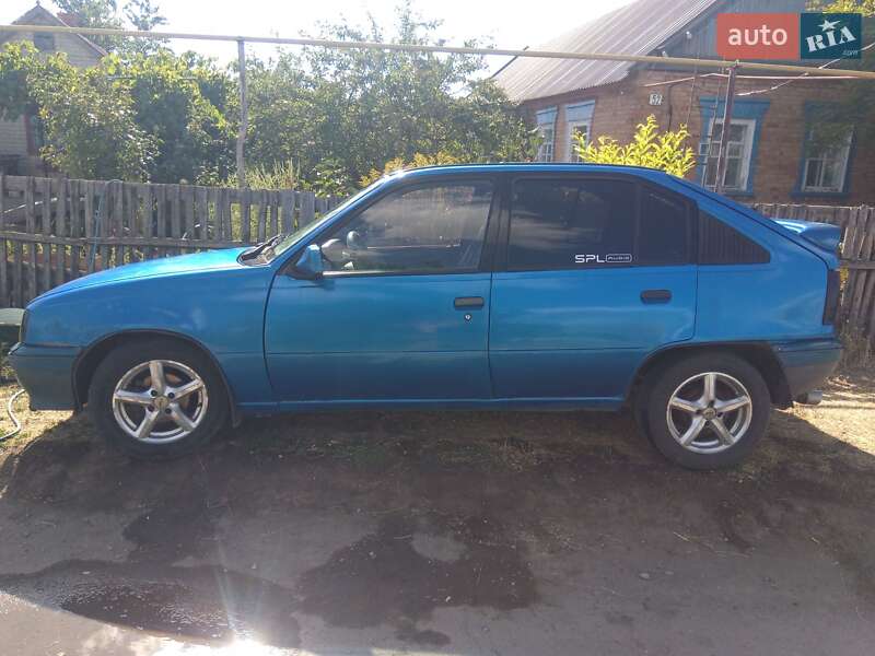 Хетчбек Opel Kadett 1987 в Софіївці
