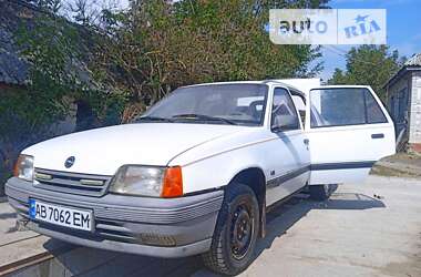 Седан Opel Kadett 1990 в Ободівці