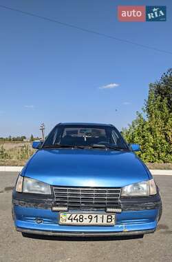 Седан Opel Kadett 1988 в Надворной