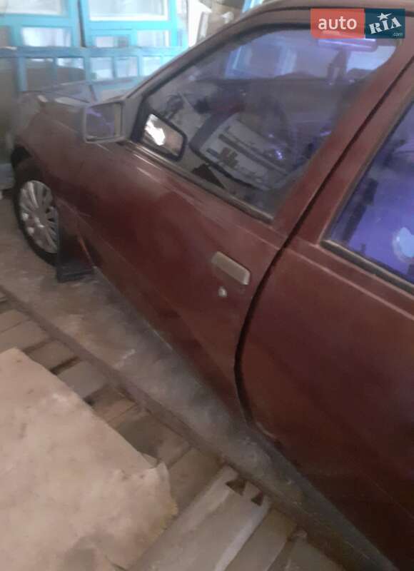 Хетчбек Opel Kadett 1991 в Кропивницькому фото 2 Хетчбек Opel Kadett 1991 в Кропивницькому