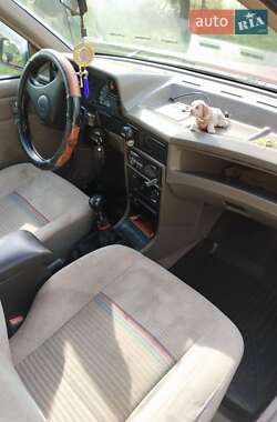 Седан Opel Kadett 1990 в 