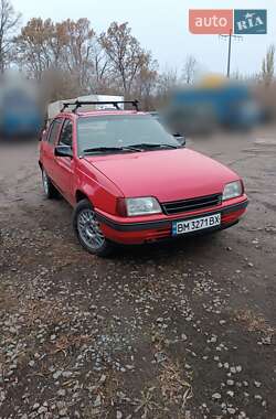 Хэтчбек Opel Kadett 1987 в Бурыни