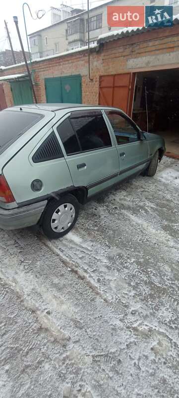 Хетчбек Opel Kadett 1990 в Козятині