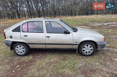 Хетчбек Opel Kadett 1990 в Дніпрі