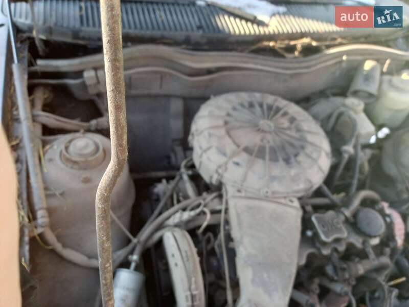 Седан Opel Kadett 1988 в Жовкве