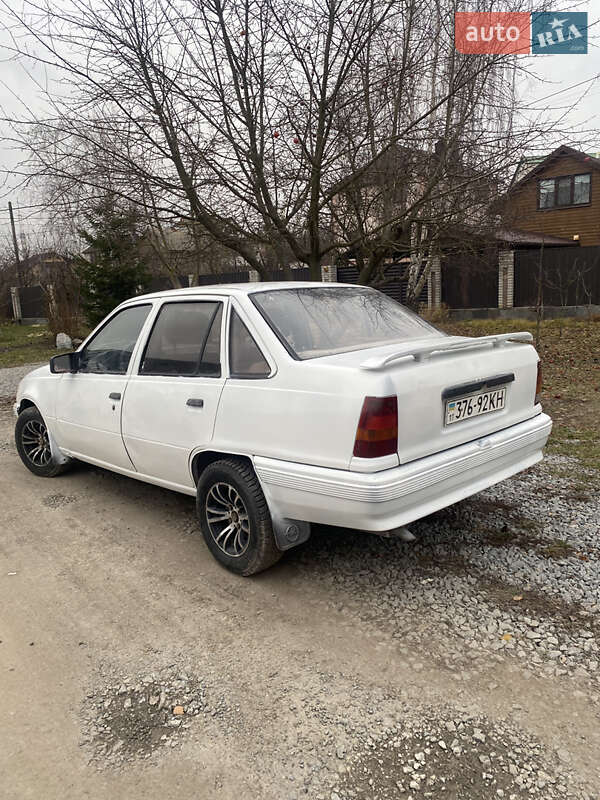Седан Opel Kadett 1987 в 