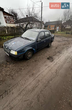 Седан Opel Kadett 1990 в Первомайську