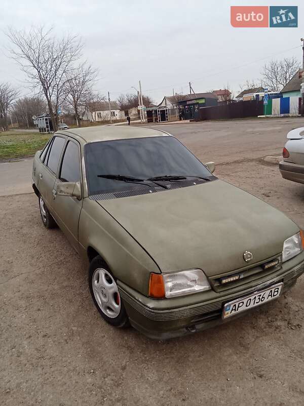 Седан Opel Kadett 1990 в Одессе