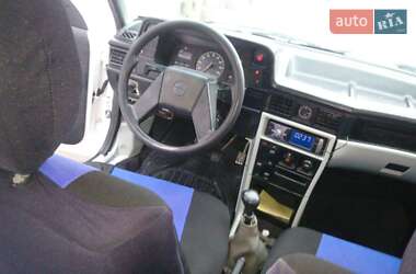 Седан Opel Kadett 1987 в 