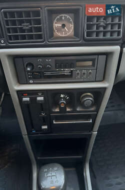 Седан Opel Kadett 1987 в 